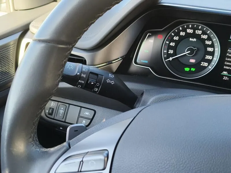 Hyundai Ioniq 1.6 GDI Klass - foto 31