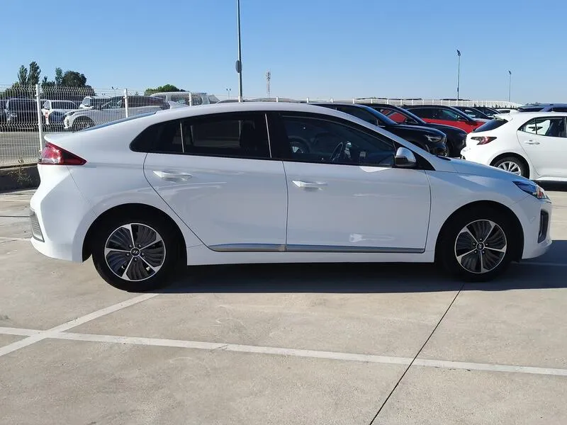 Hyundai Ioniq 1.6 GDI Klass - foto 7