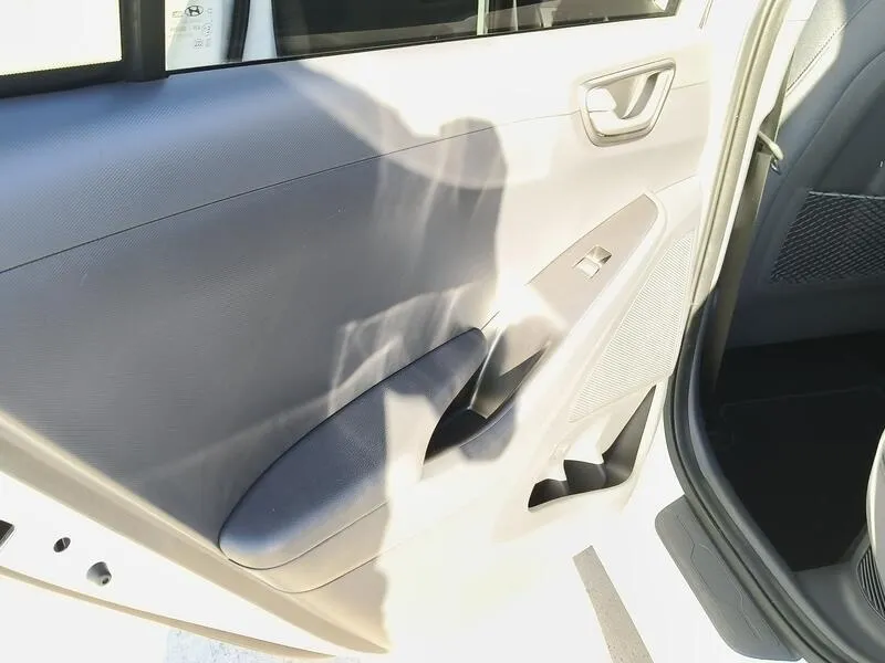 Hyundai Ioniq 1.6 GDI Klass - foto 21