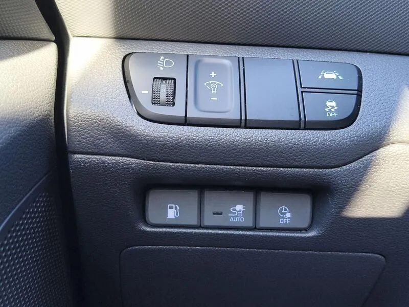 Hyundai Ioniq 1.6 GDI Klass - foto 29