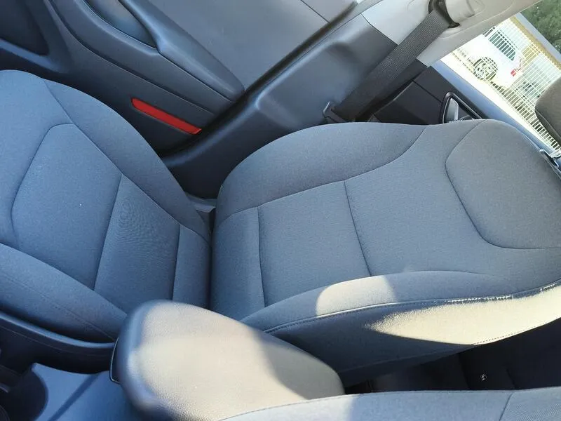 Hyundai Ioniq 1.6 GDI Klass - foto 27