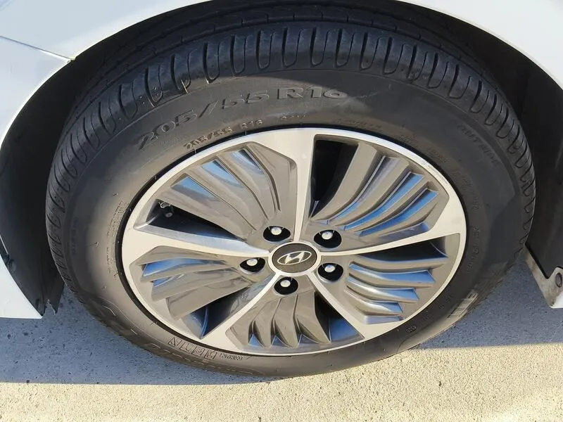 Hyundai Ioniq 1.6 GDI Klass - foto 11