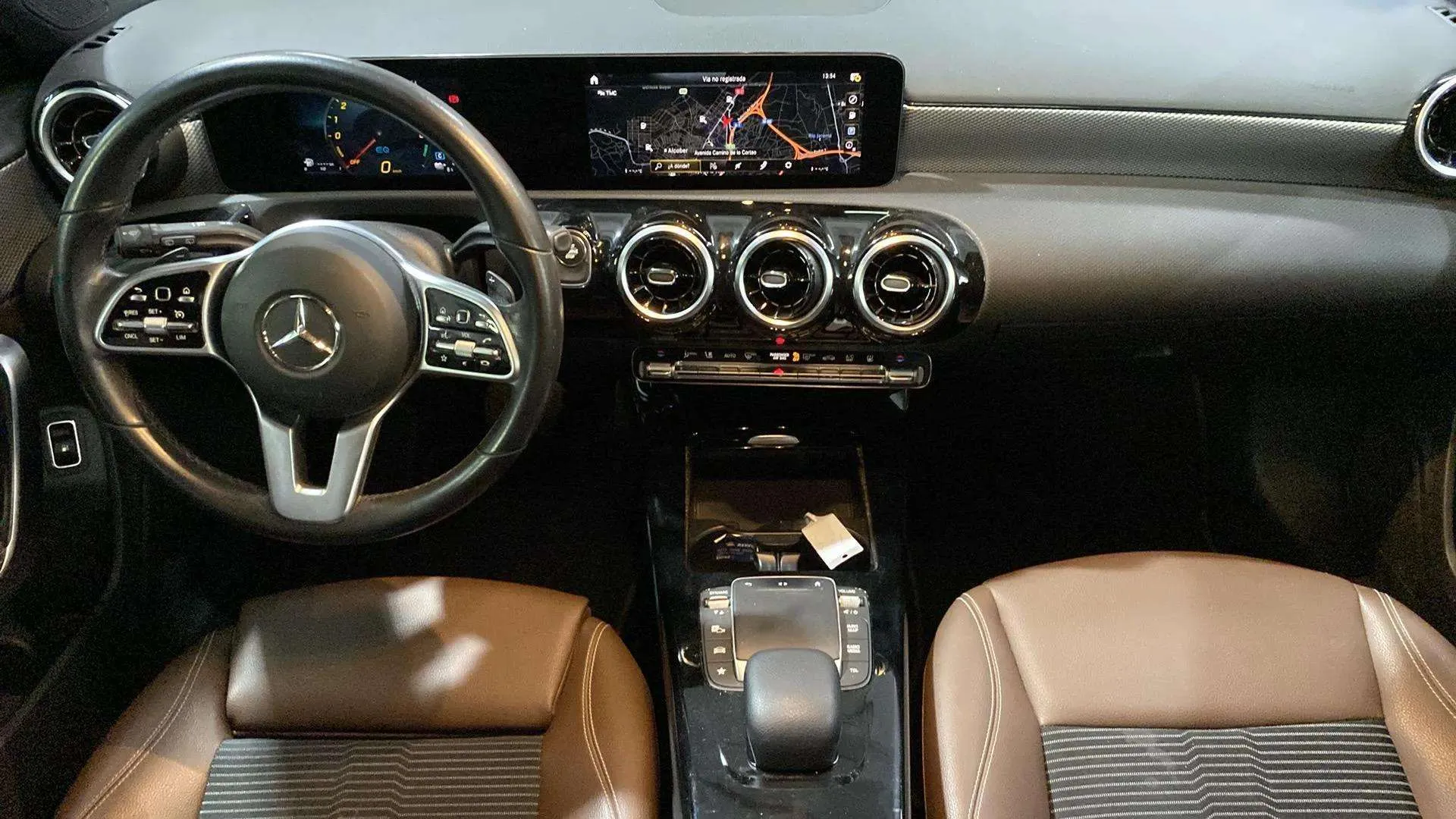 Mercedes-Benz Clase A A 250 e - foto 11