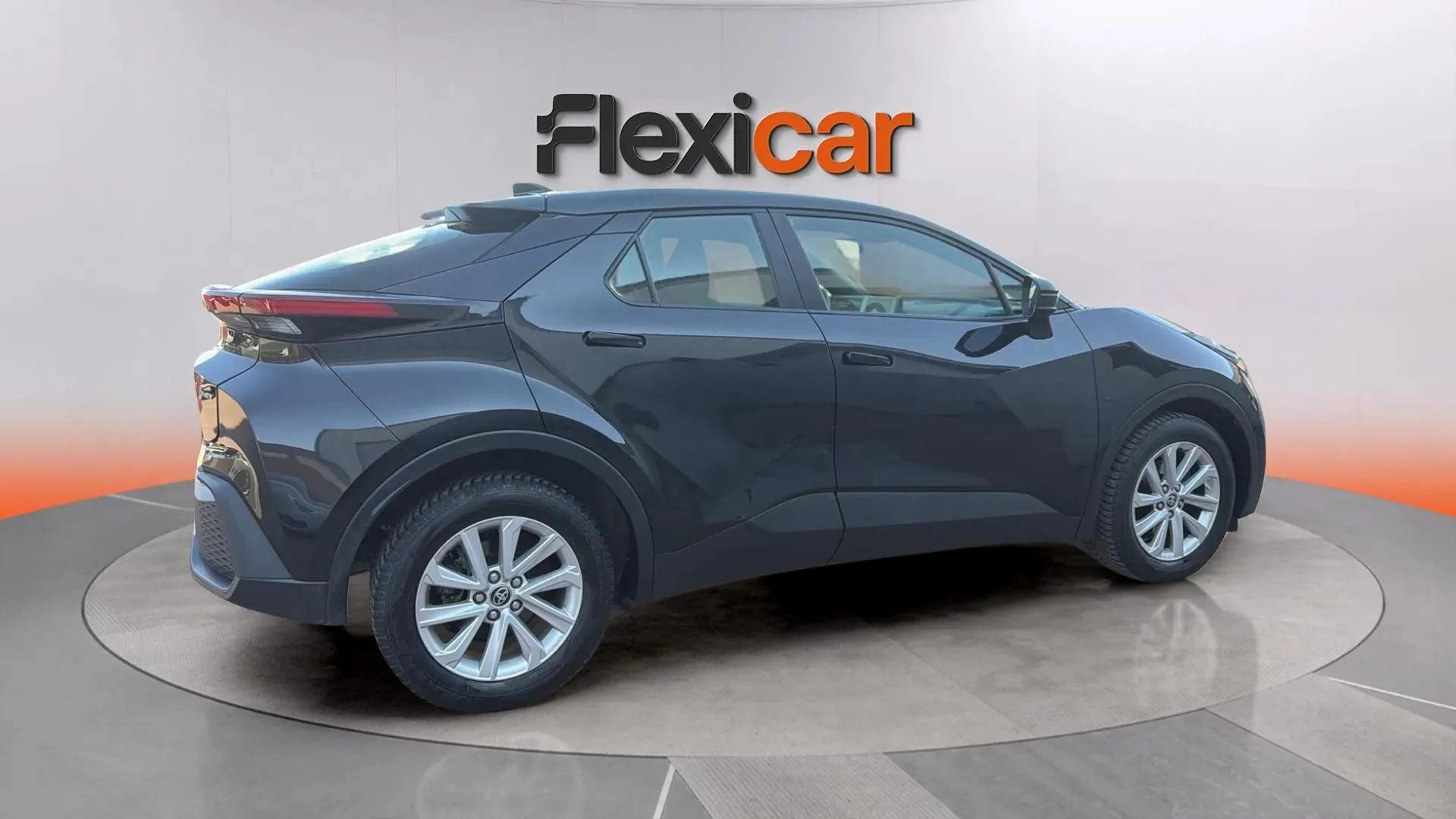 Toyota C-HR 1.8 140H Advance - foto 5