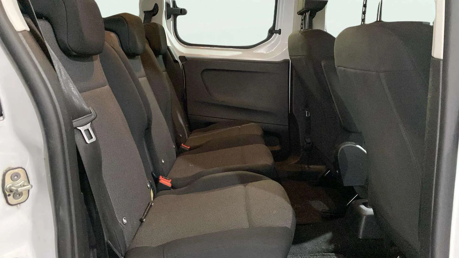 Citroën Berlingo Talla XL BlueHDi 130 Shine - foto 10