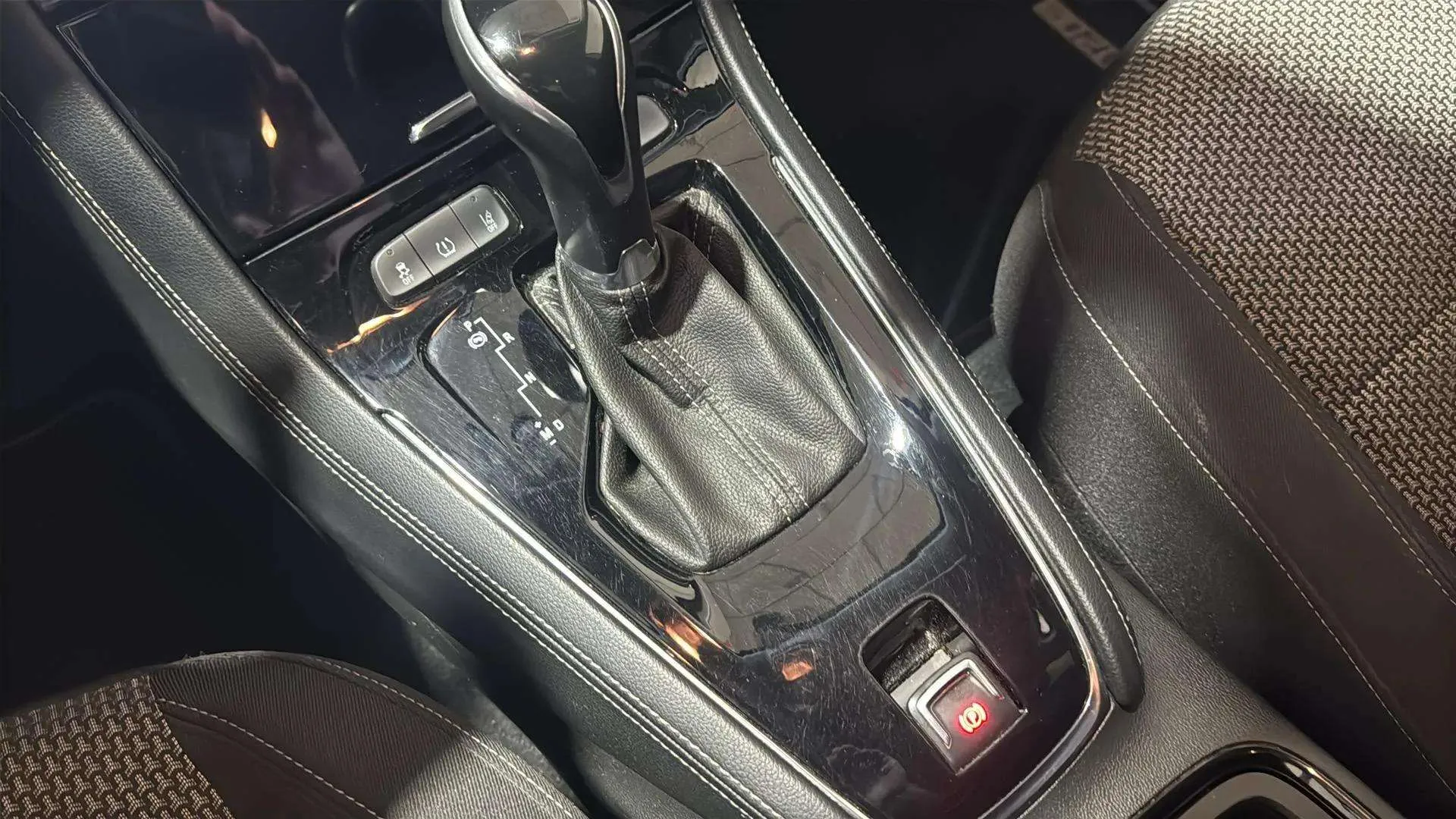 Opel Grandland 1.5 CDTi 120 Aniversario - foto 16