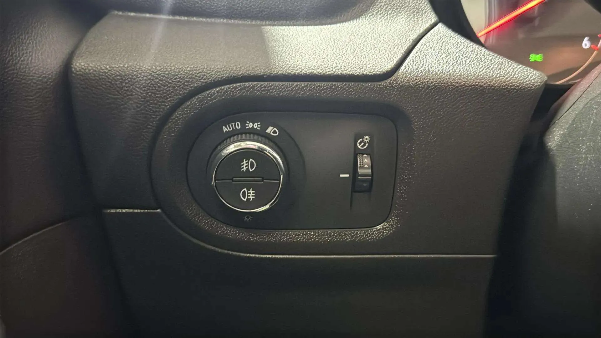 Opel Grandland 1.5 CDTi 120 Aniversario - foto 17