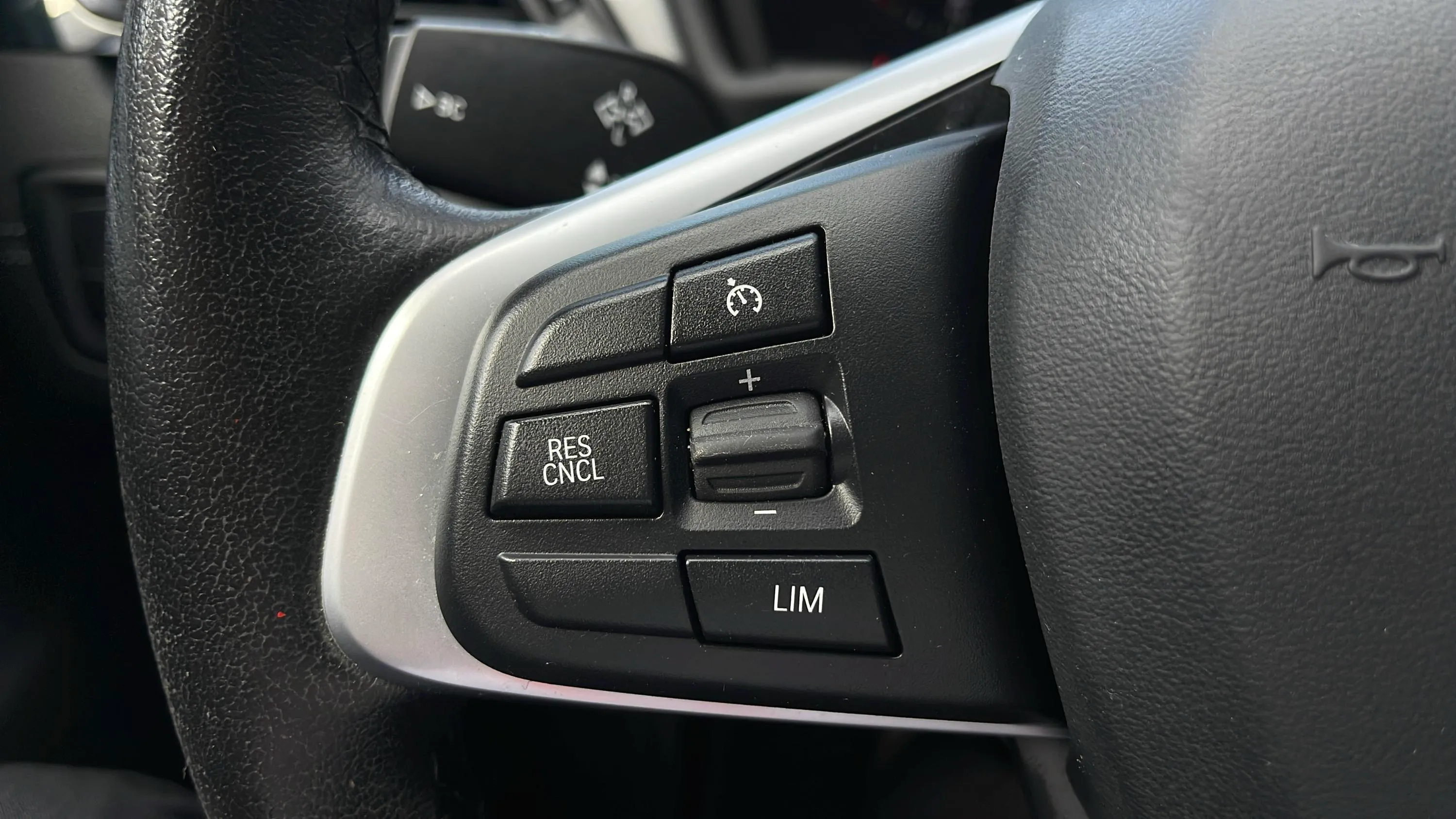 BMW X2 sDrive18i - foto 12