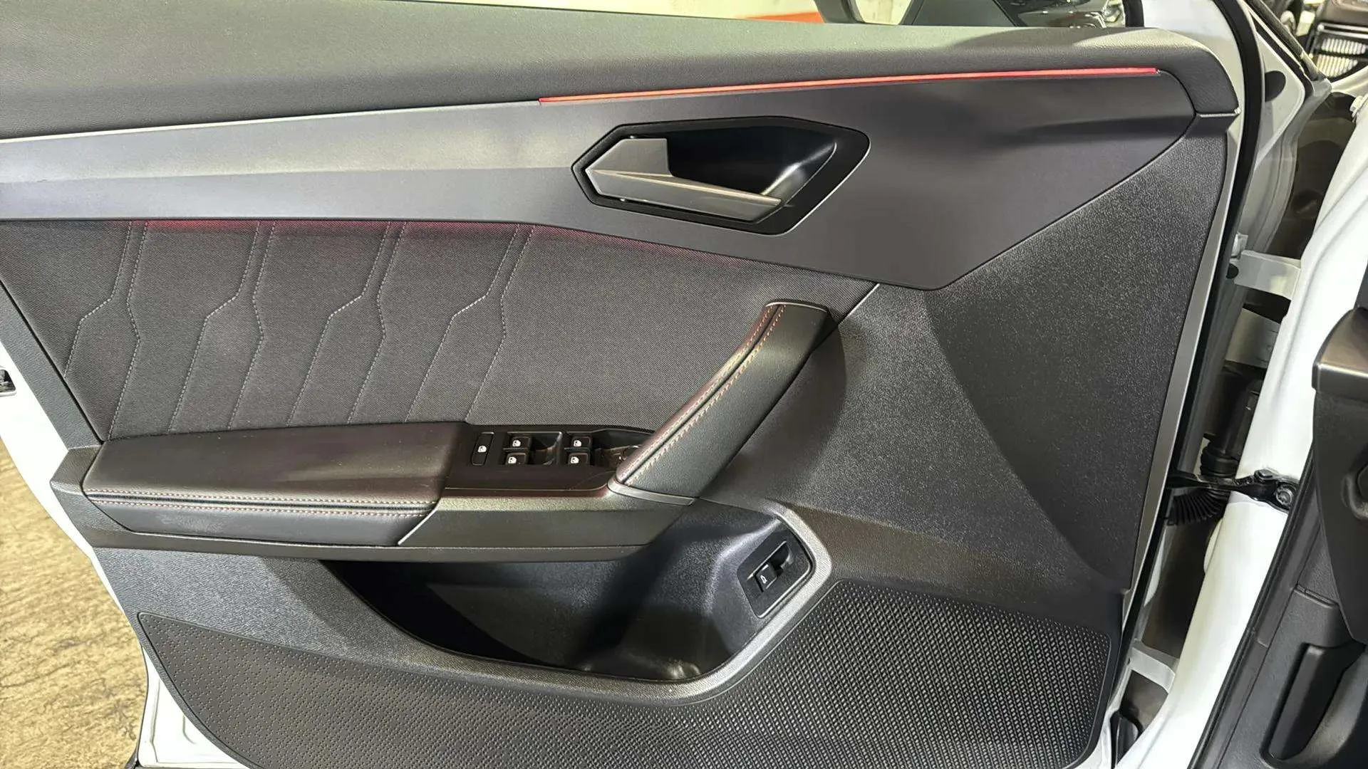 Cupra Formentor 2.0 TDI DSG - foto 23