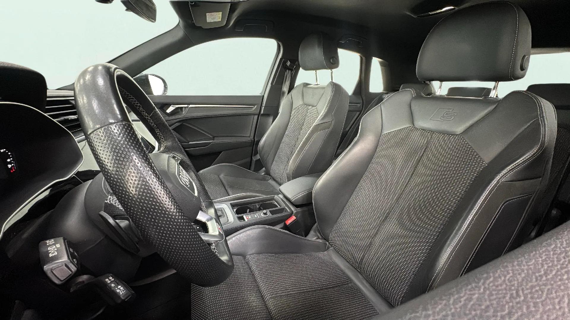 Audi Q3 35 TDI quattro - foto 7