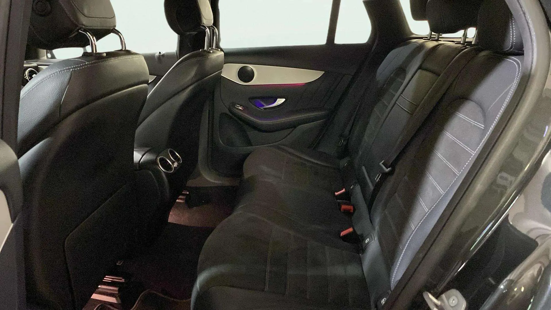 Mercedes-Benz GLC 220 d 4MATIC - foto 8