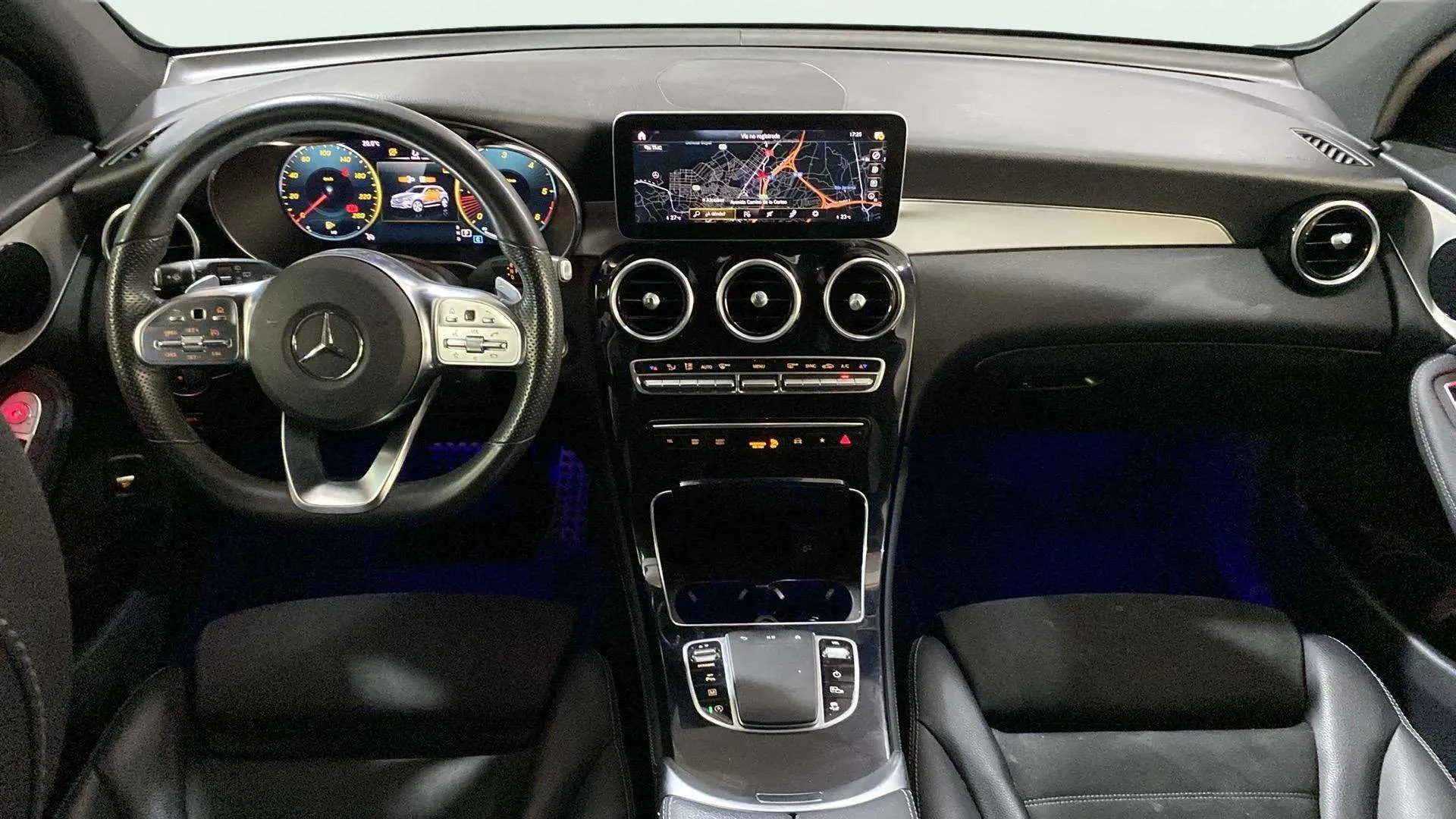 Mercedes-Benz GLC 220 d 4MATIC - foto 11