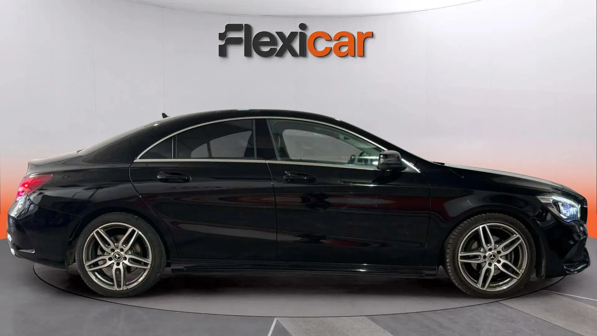 Mercedes-Benz CLA 200 d - foto 6