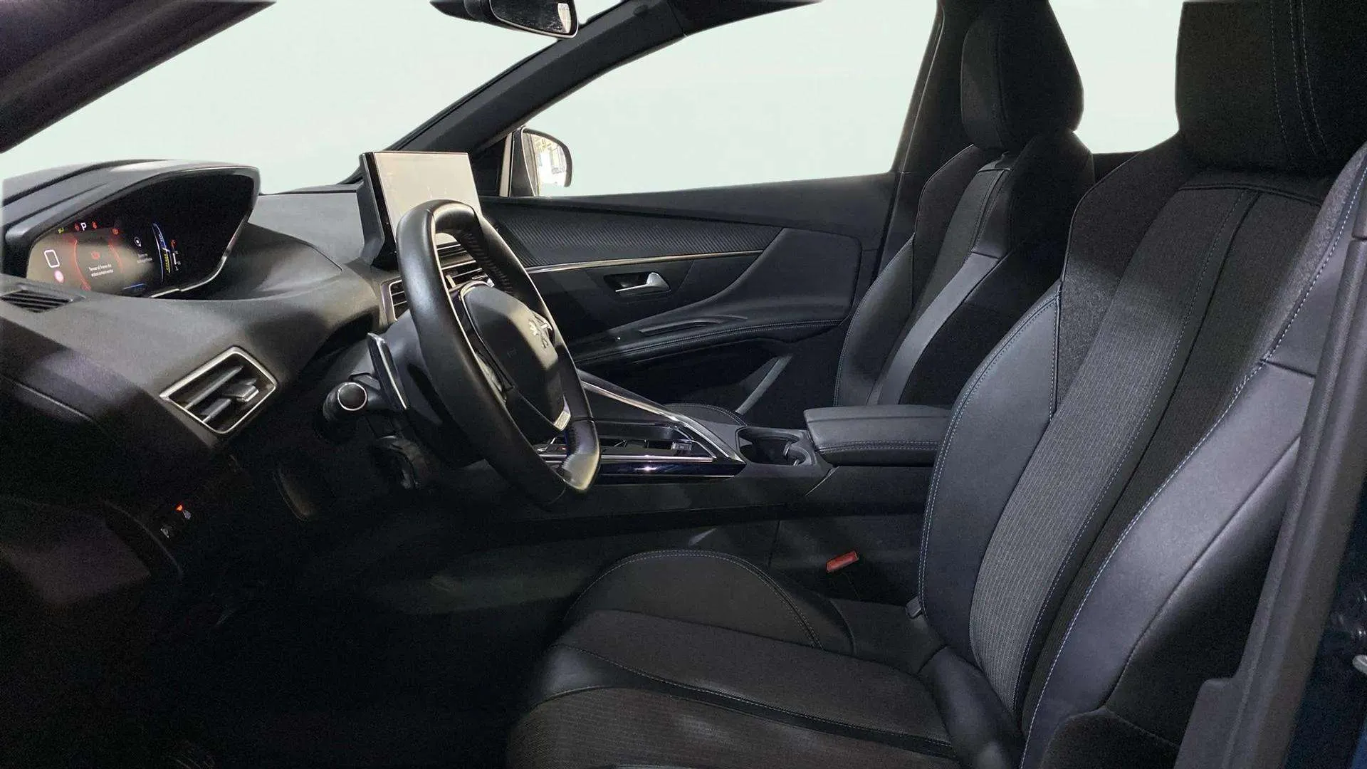 Peugeot 3008 1.6 Allure e-DCS7 - foto 7