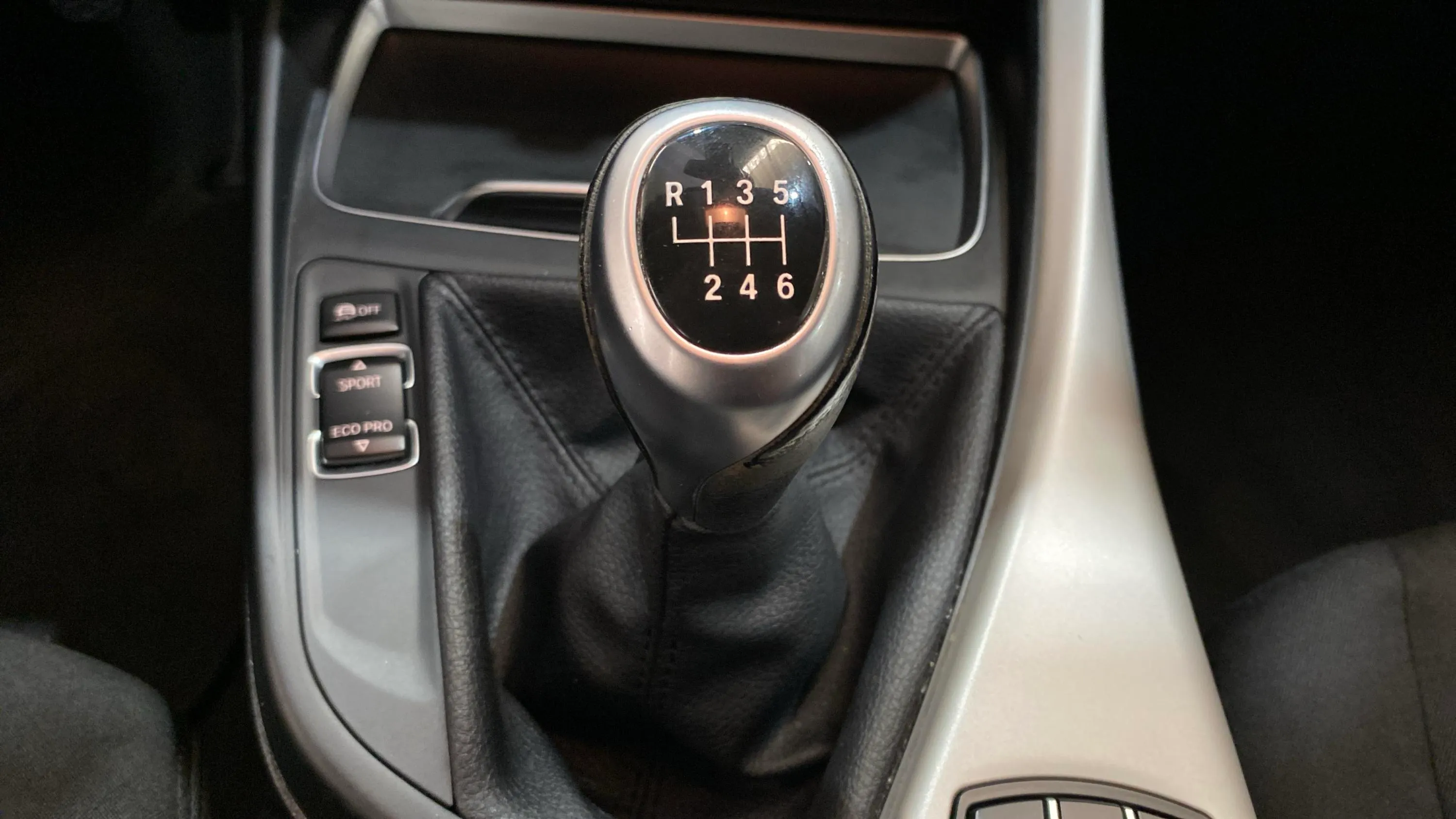 BMW Serie 1 116d - foto 28