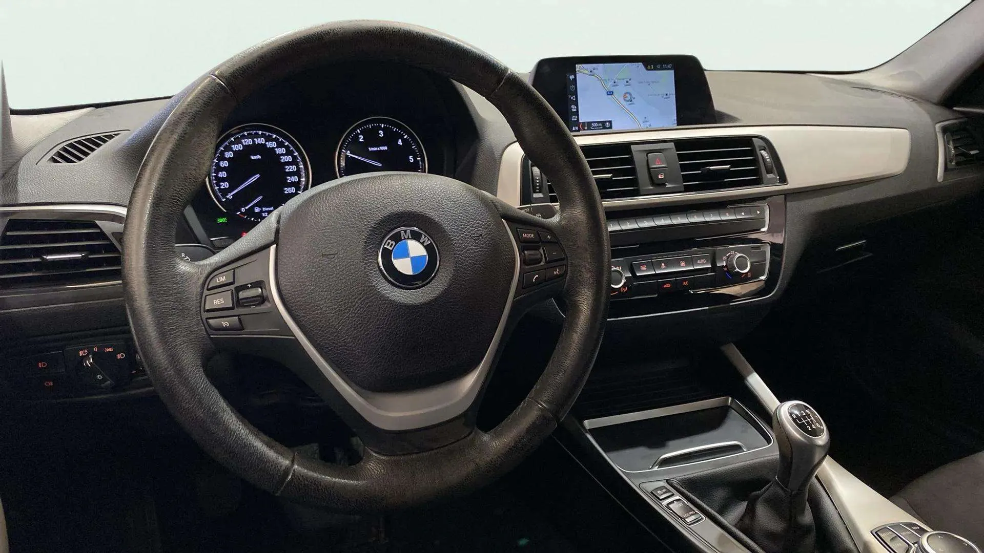 BMW Serie 1 116d - foto 32