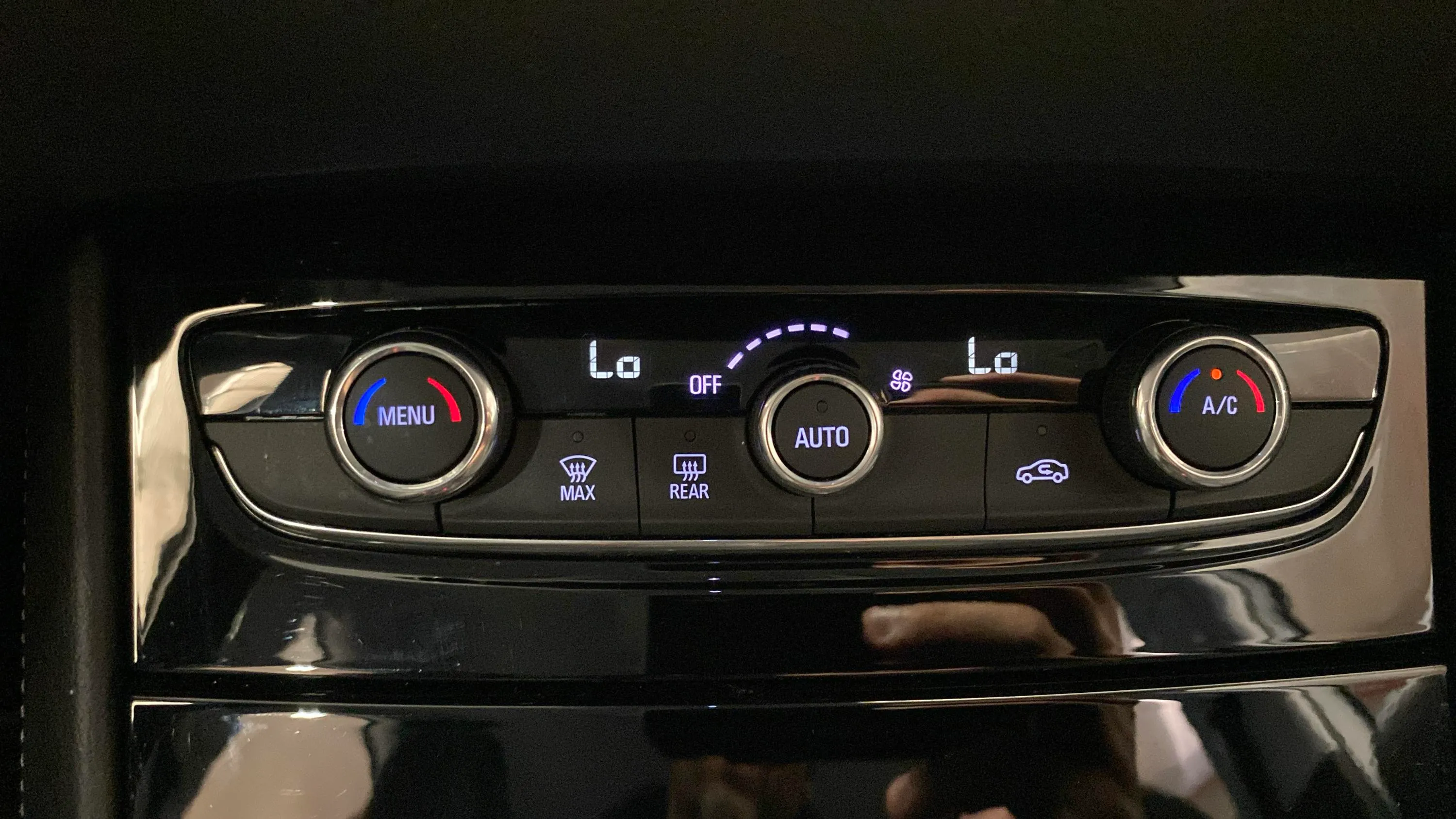 Opel Grandland 1.2 Turbo 120 Aniversario - foto 30