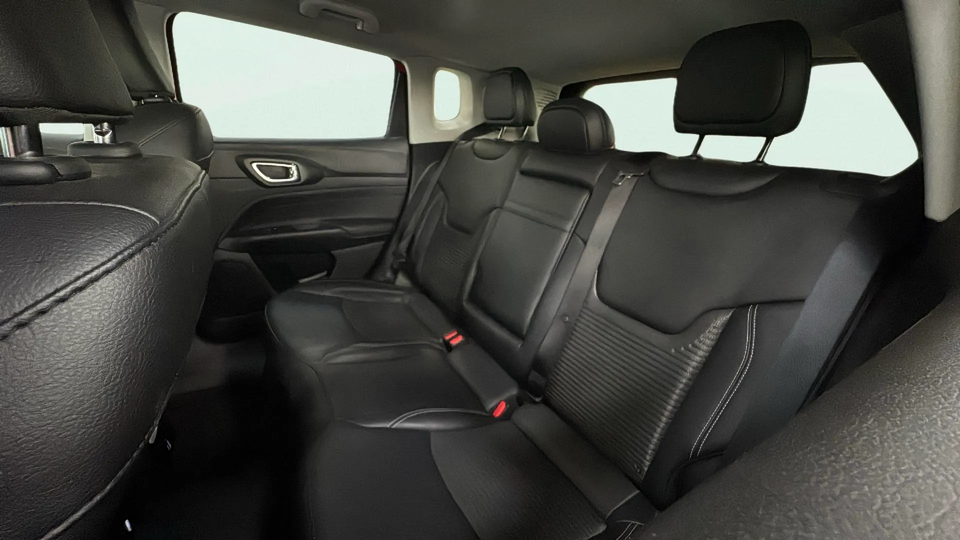 Jeep Compass eHybrid 1.5 MHEV High Altitude Dct - foto 11