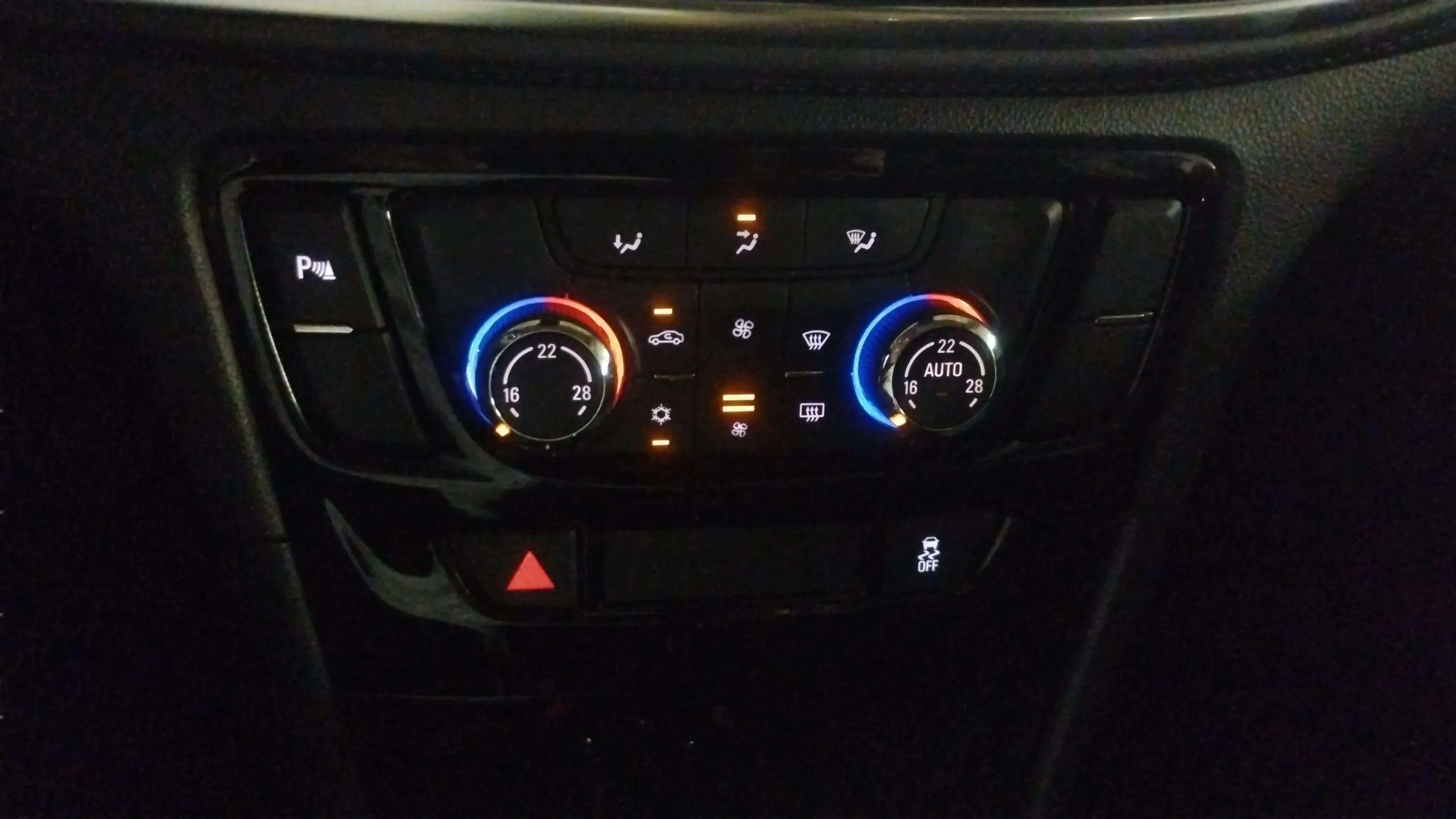 Opel Mokka 1.4 T 4x2 Excellence - foto 19