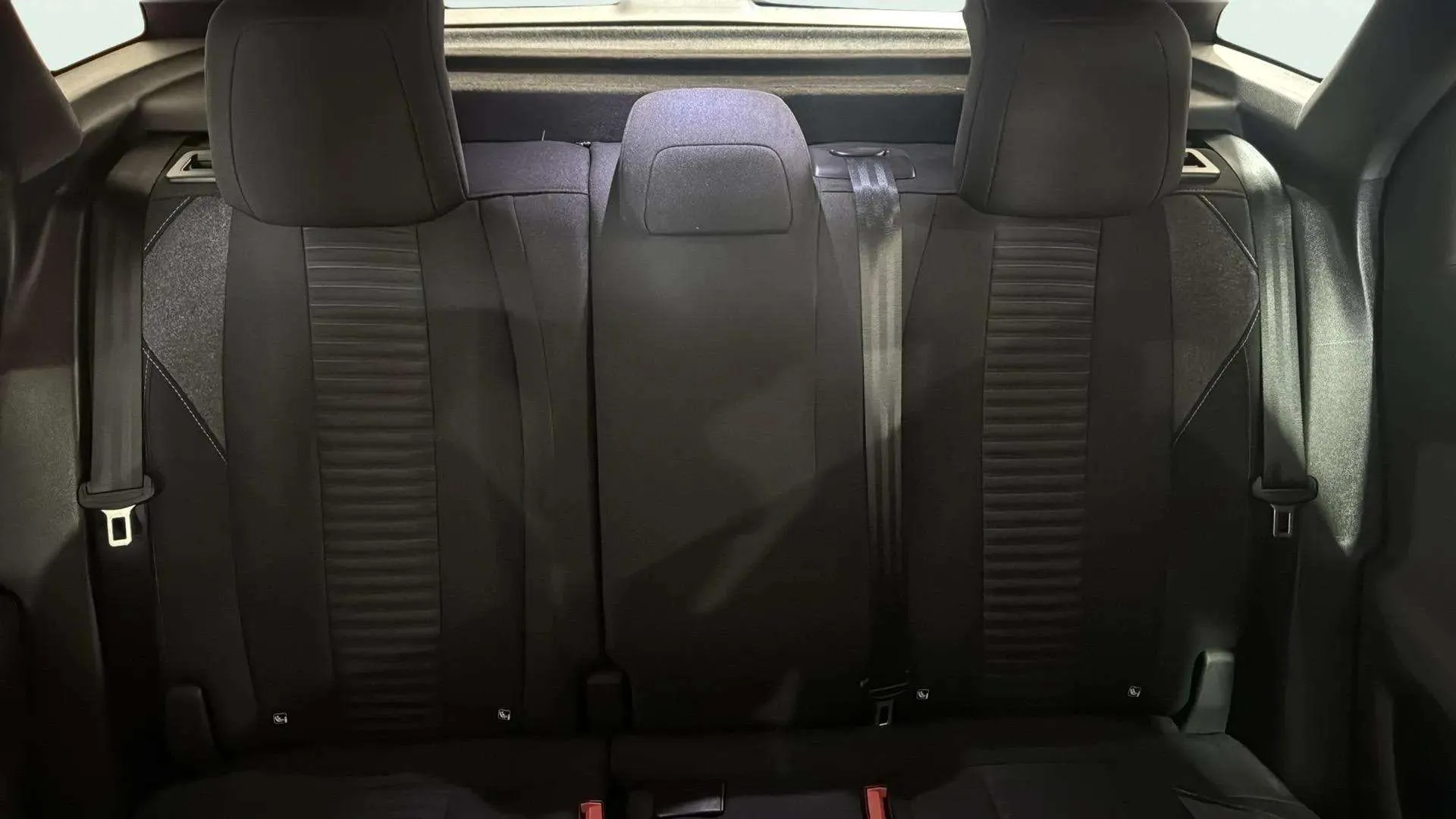Peugeot 3008 1.2 PureTech Active Pack - foto 22