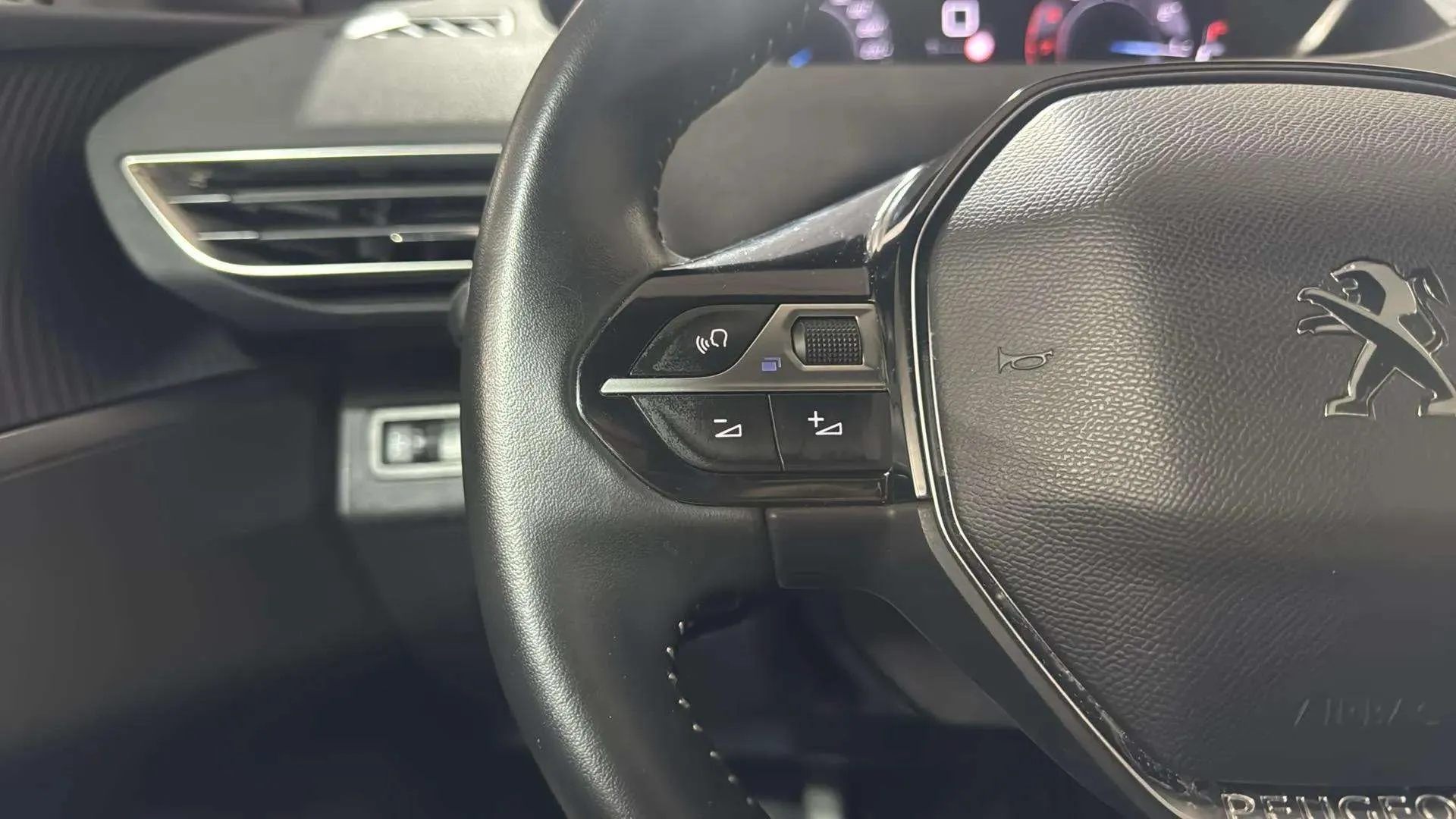Peugeot 3008 1.2 PureTech Active Pack - foto 16