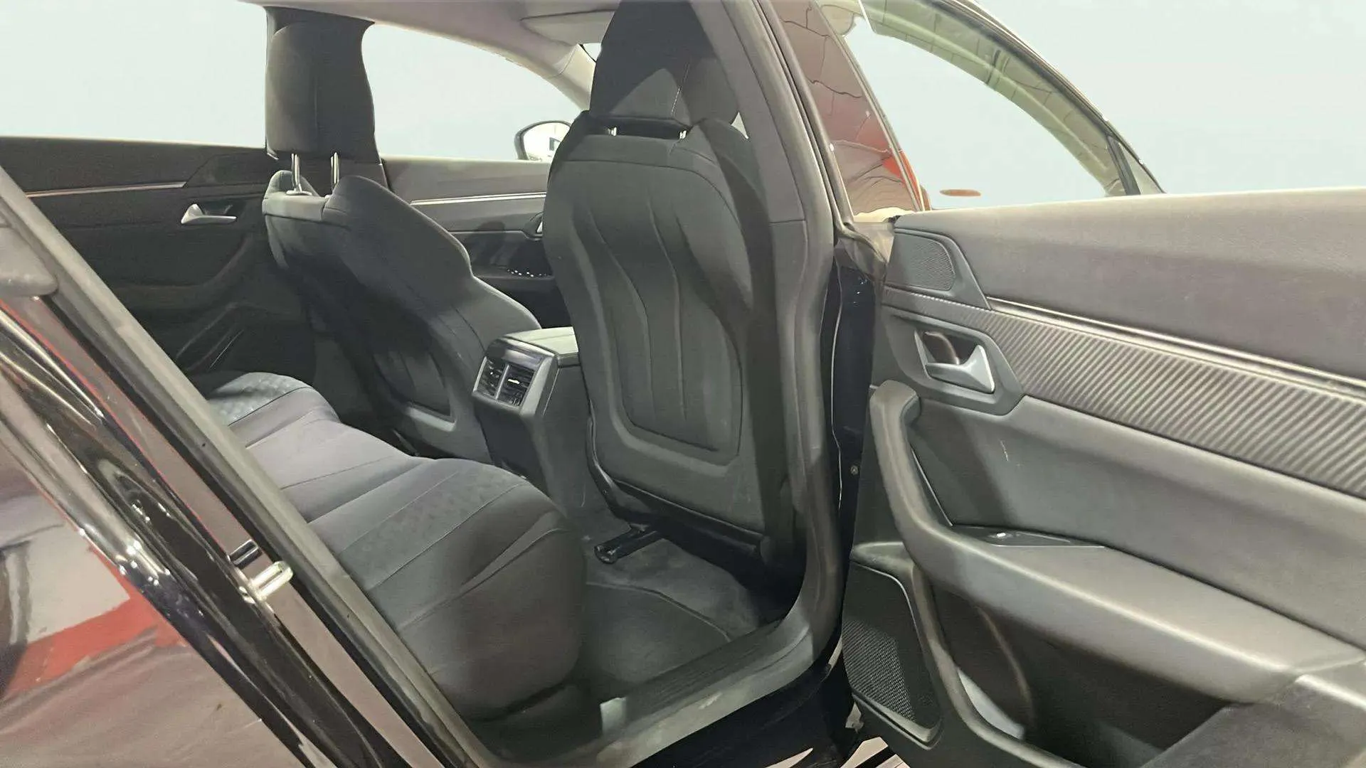 Peugeot 508 SW GT Pack BlueHDi 130 EAT8 - foto 14