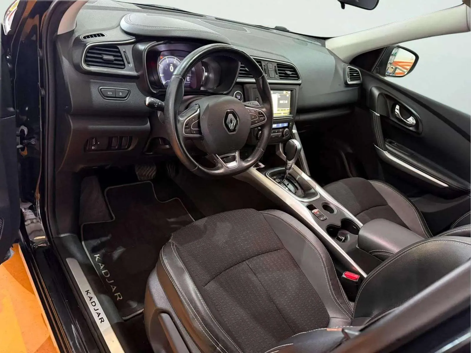 Renault Kadjar Tech Road TCe EDC - foto 10