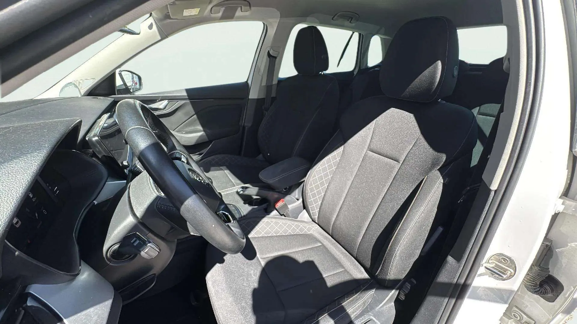 Škoda Kamiq 1.0 TSI Selection - foto 10