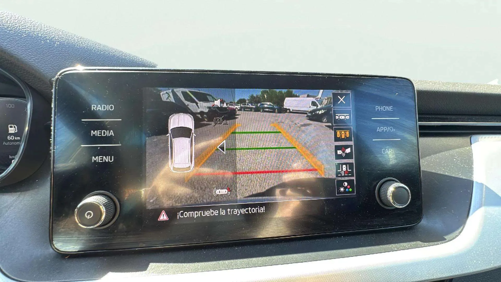 Škoda Kamiq 1.0 TSI Selection - foto 13