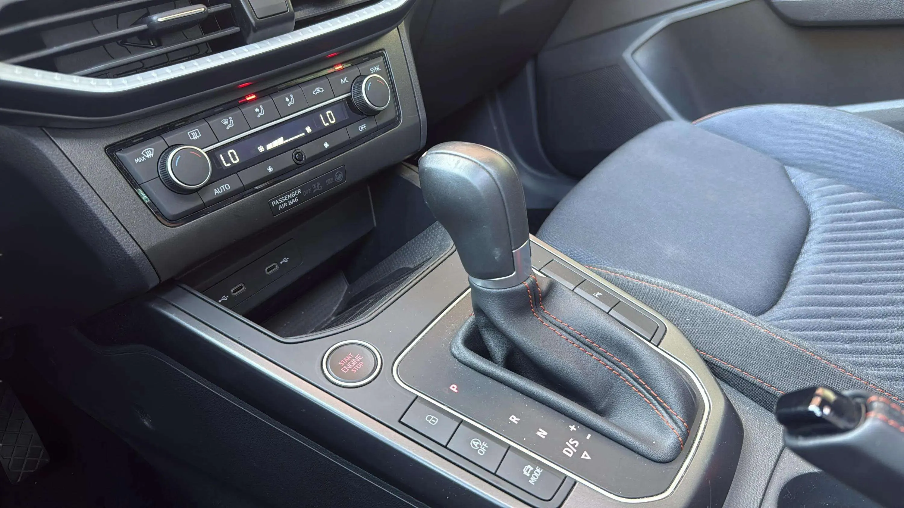 SEAT Ibiza 1.0 TSI DSG FR 40 Aniversario - foto 26