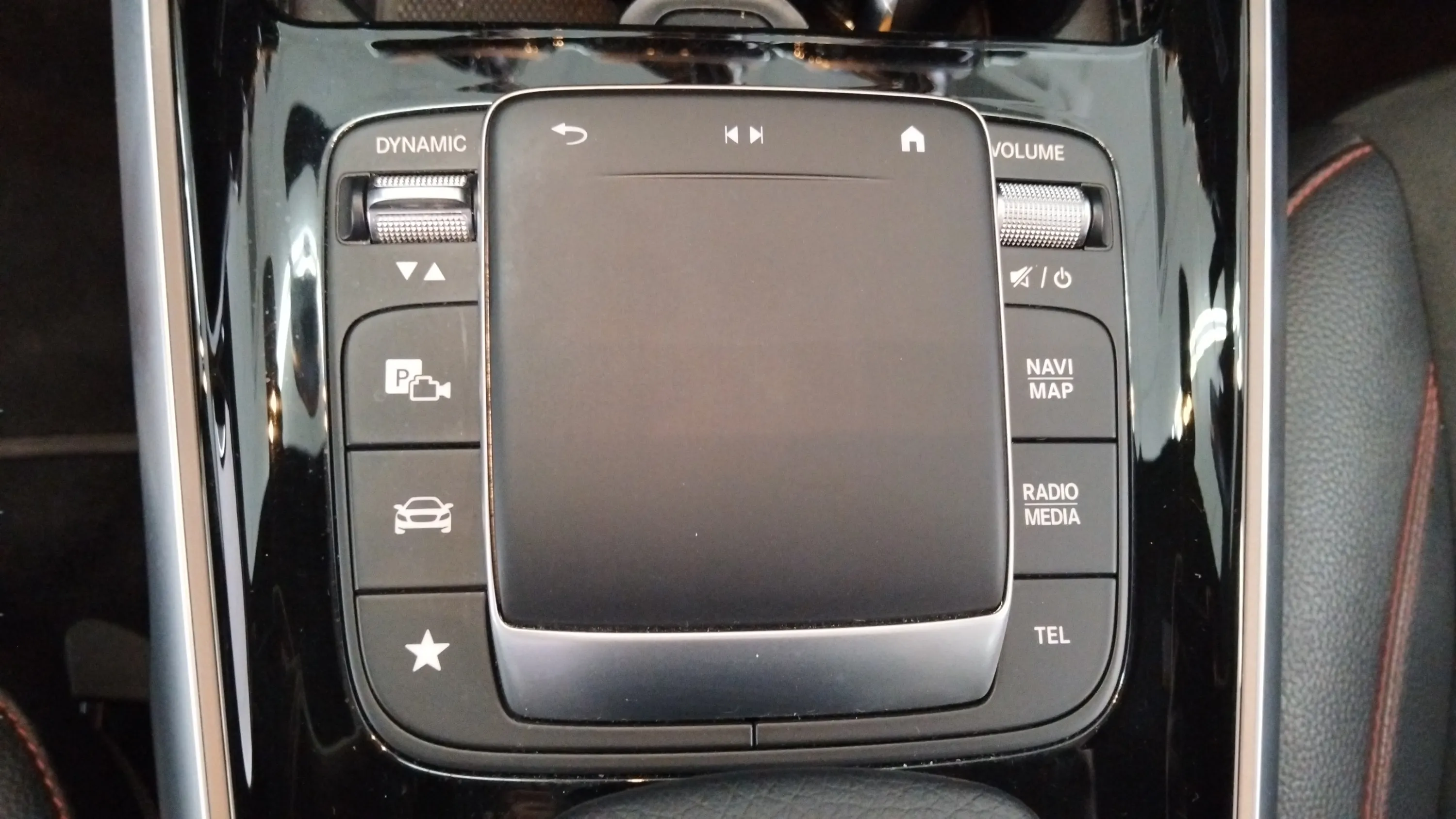 Mercedes-Benz GLB 200 - foto 23