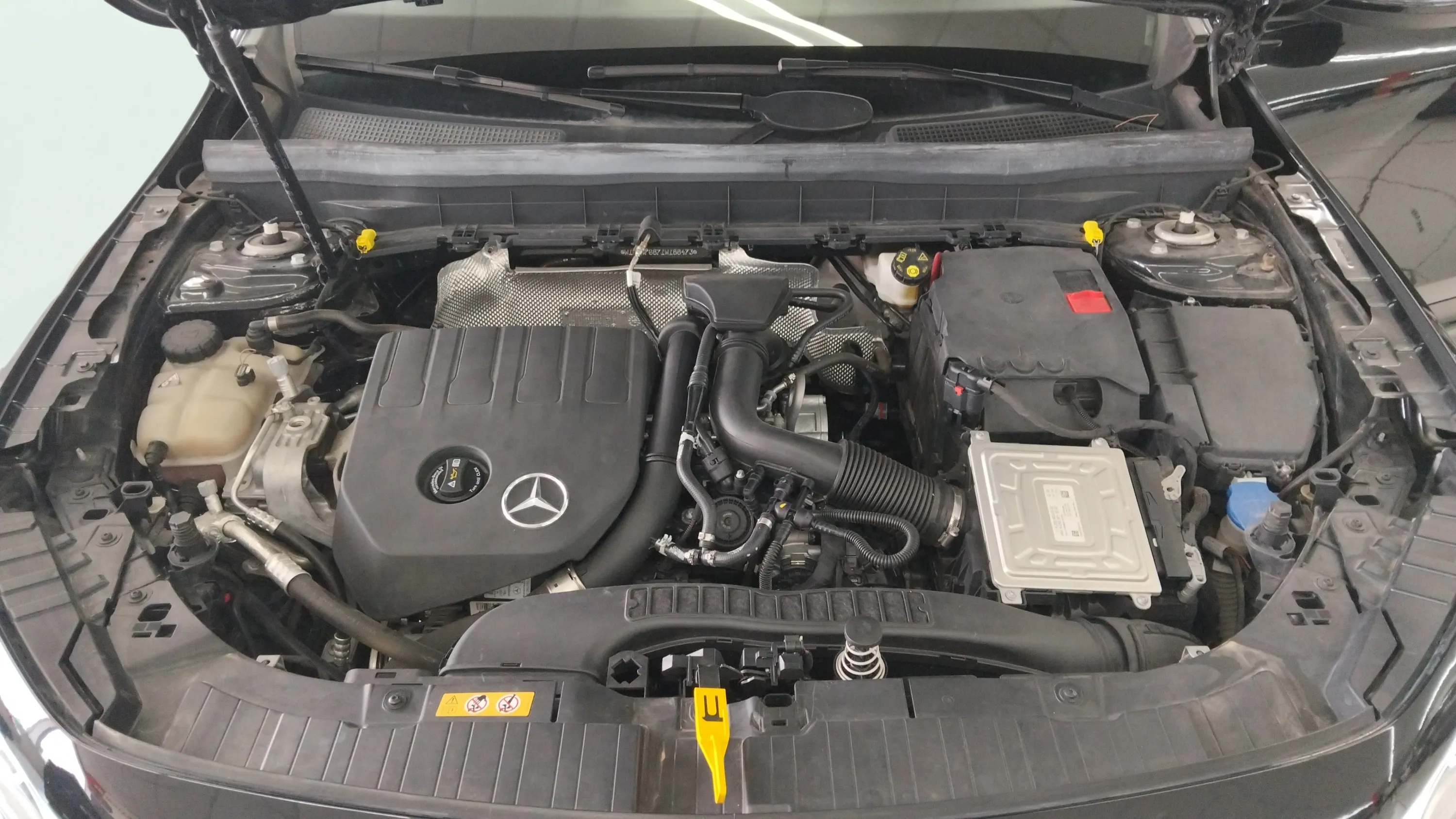 Mercedes-Benz GLB 200 - foto 15