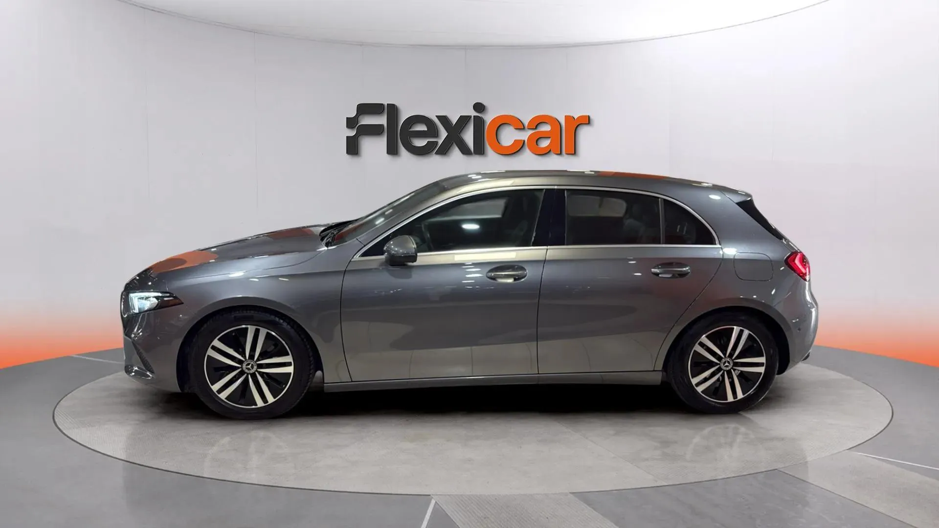Mercedes-Benz Clase A A 180 - foto 4