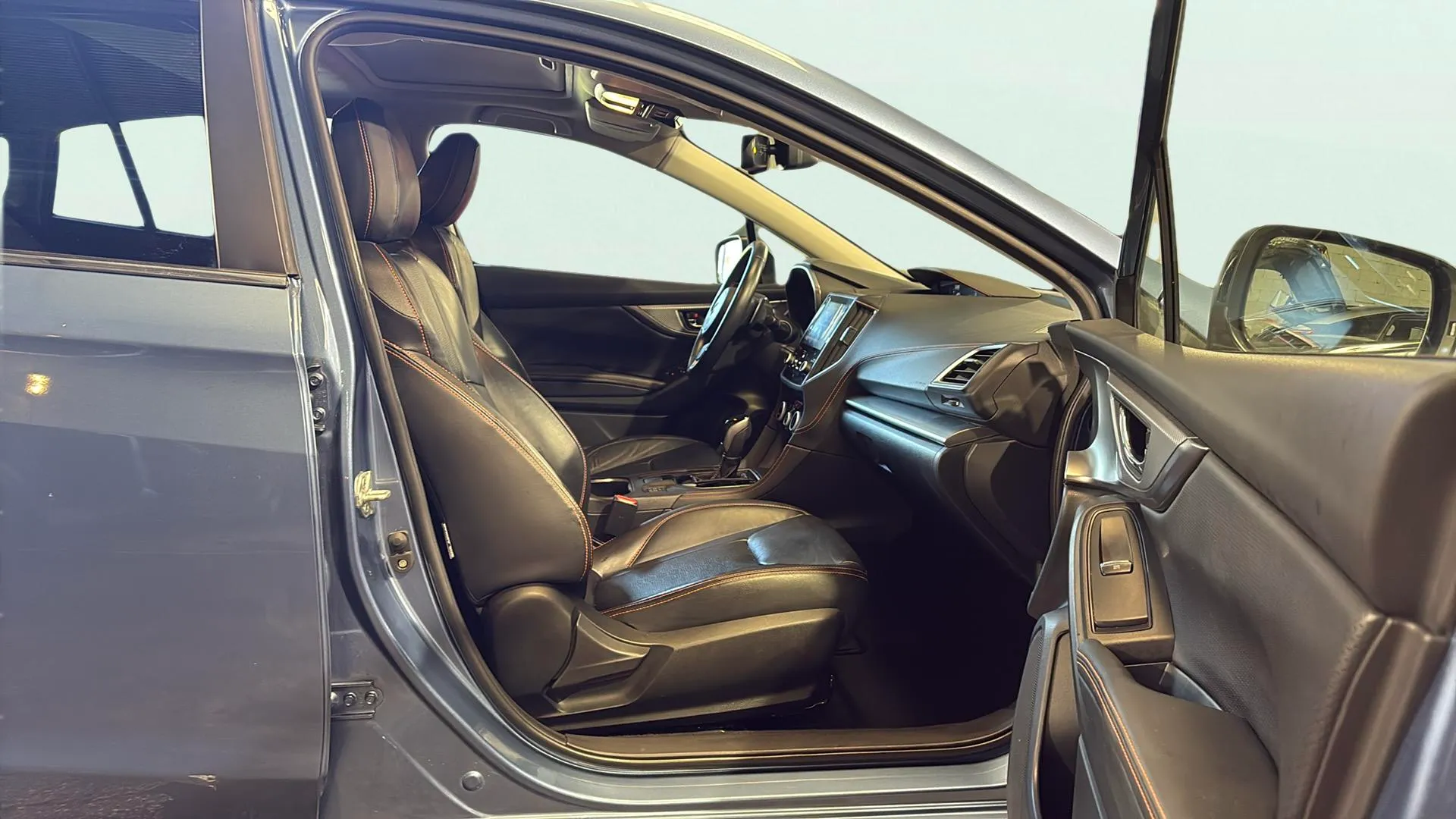 Subaru XV 2.0i Hybrid CVT Executive Plus - foto 12