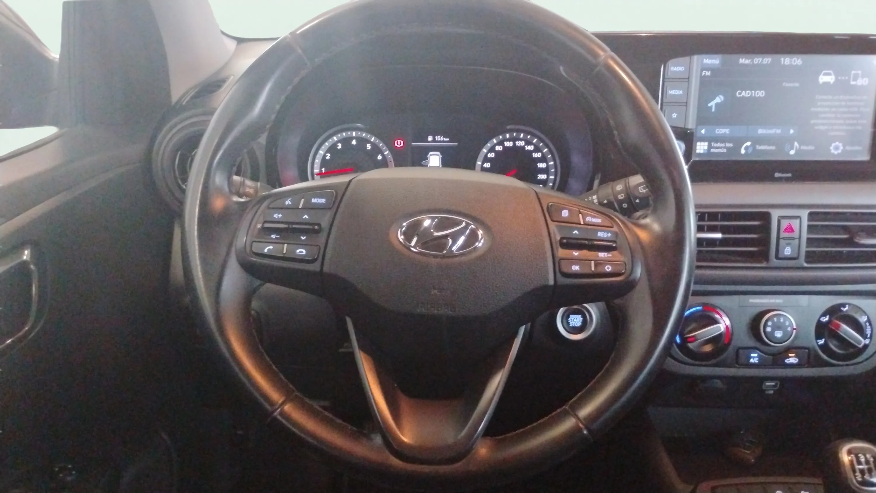 Hyundai i10 1.2 Tecno 2C - foto 9