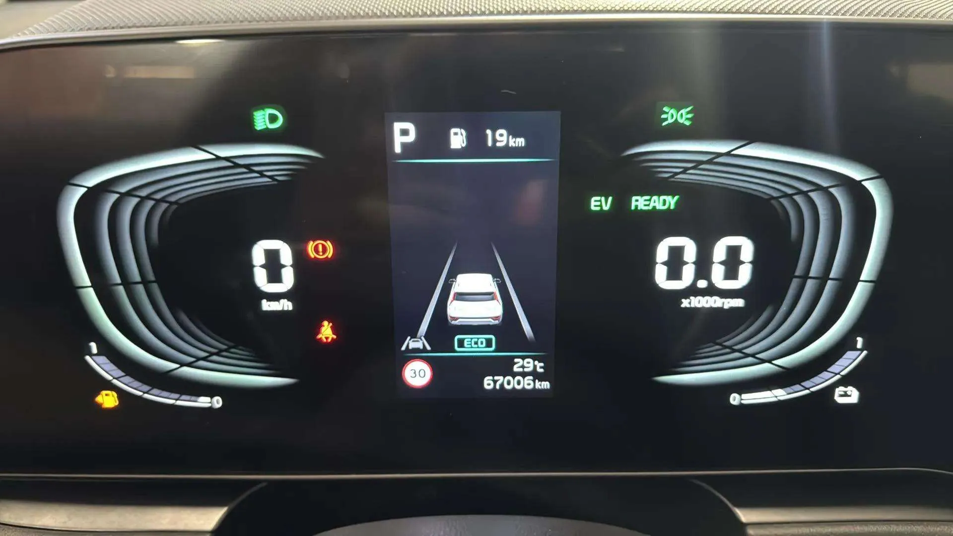 Kia Niro 1.6 GDi HEV Drive - foto 9
