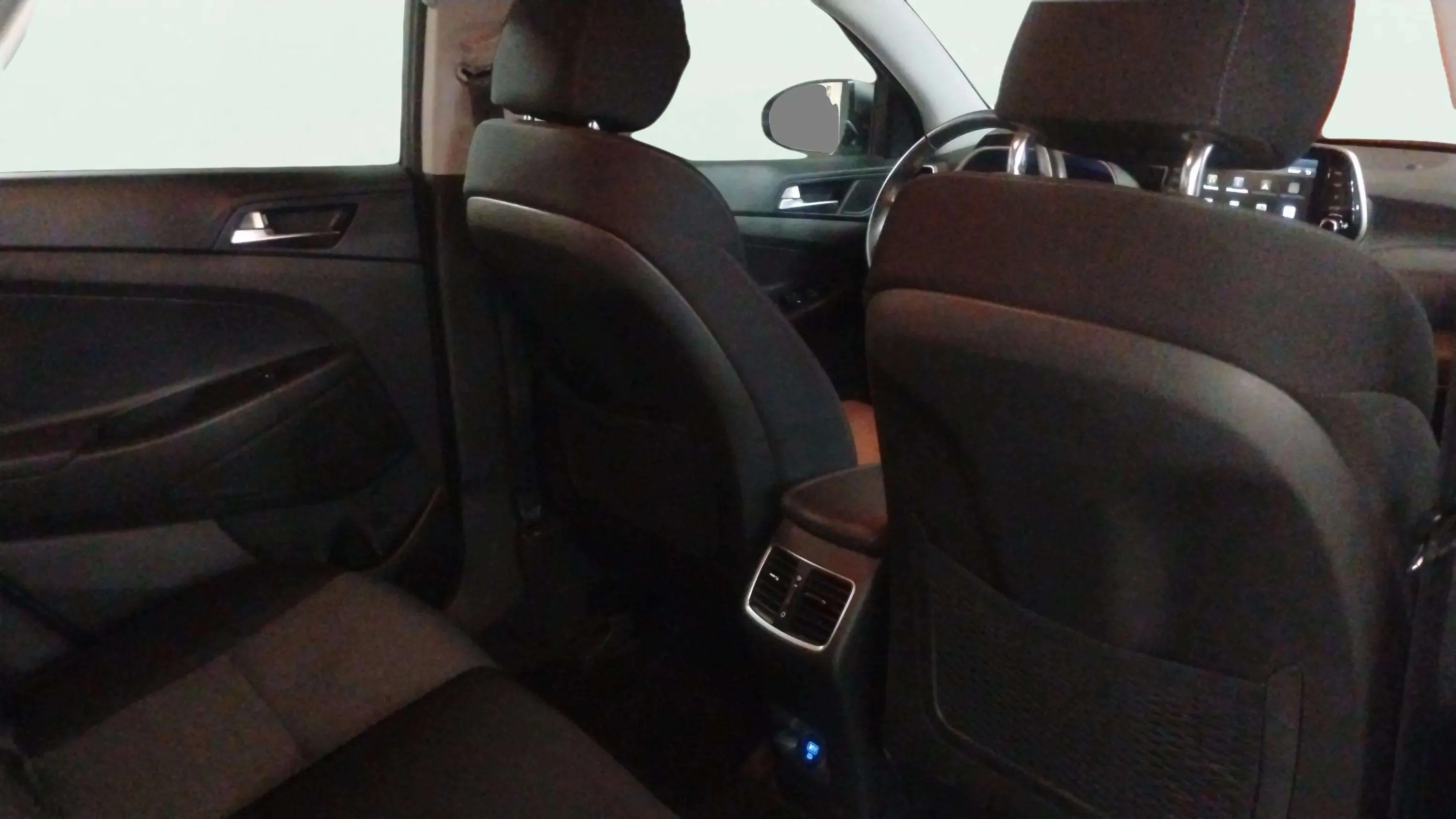 Hyundai Tucson 1.6 CRDi 48V SLE 4x2 - foto 15