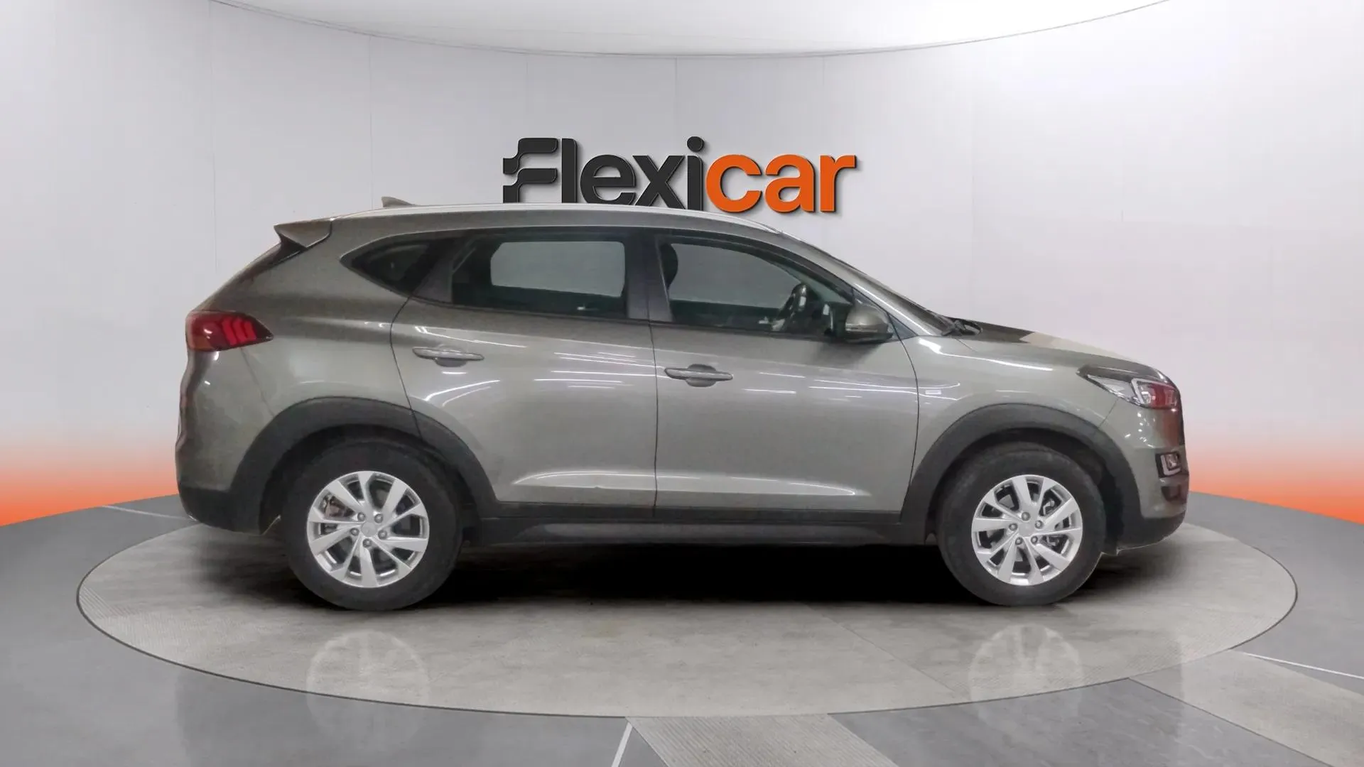 Hyundai Tucson 1.6 CRDi 48V SLE 4x2 - foto 3