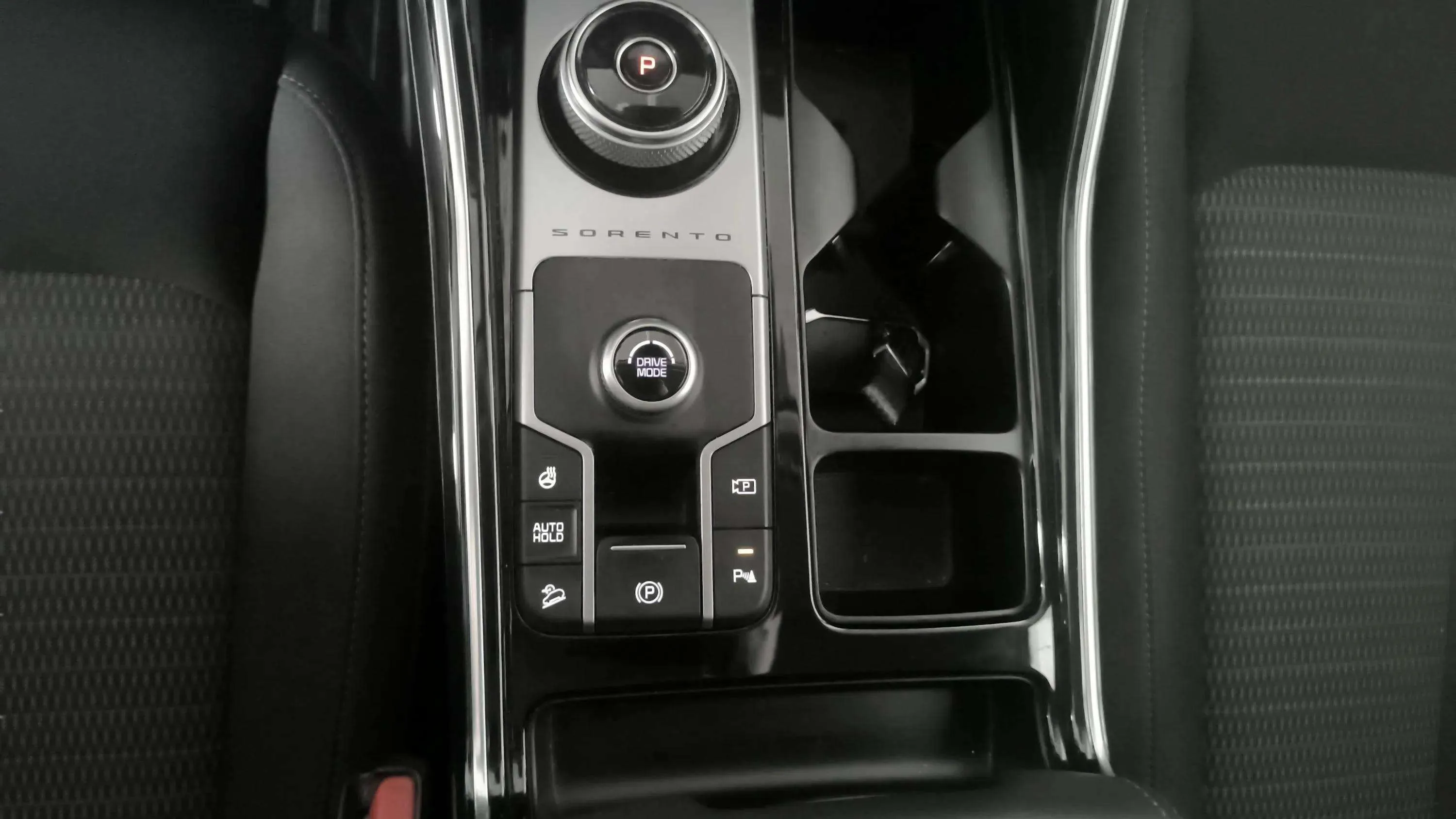Kia Sorento 1.6 T-GDi HEV Drive 4x2 7 plazas - foto 23