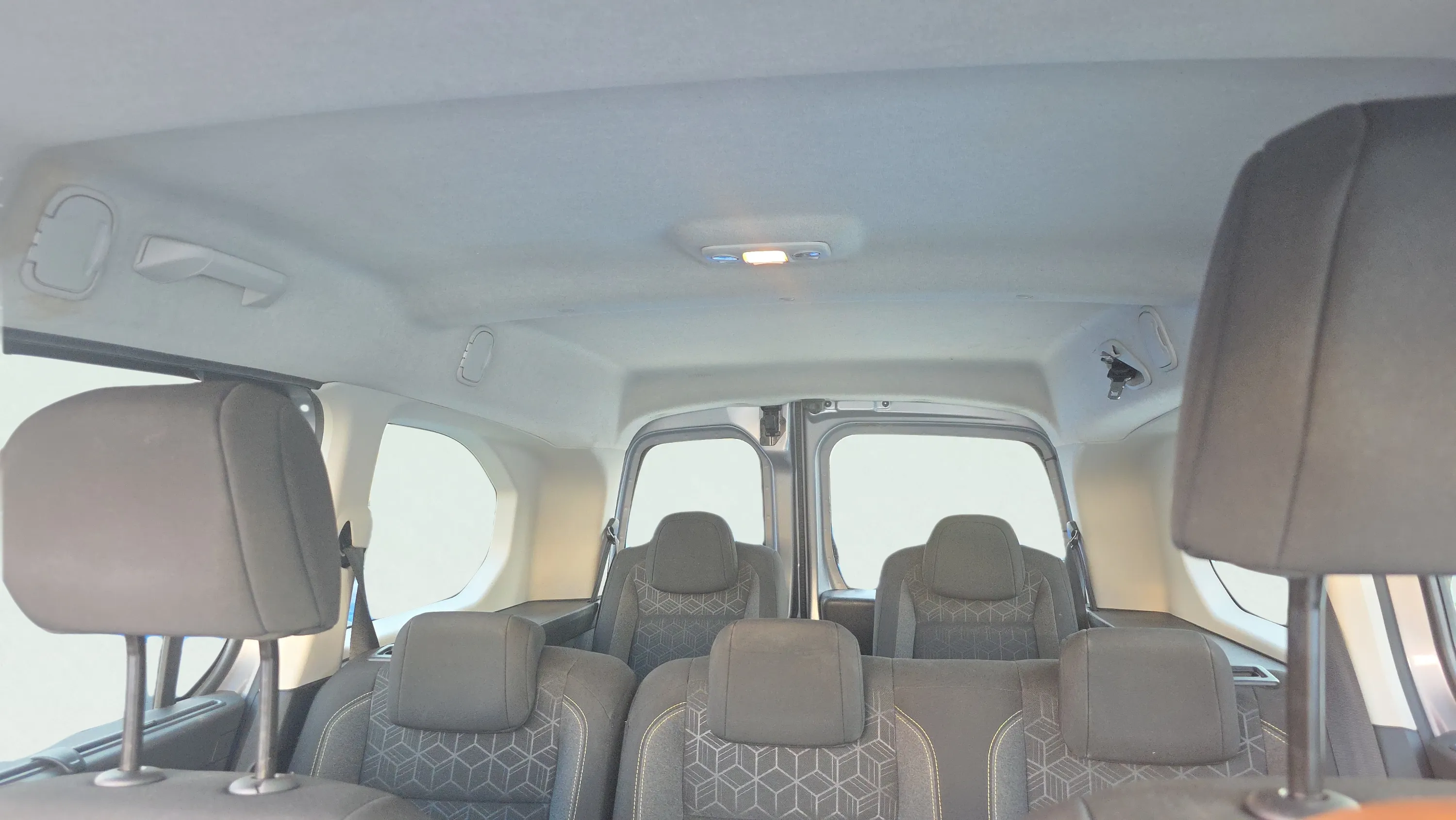 Peugeot Rifter Active Long PureTech - foto 17