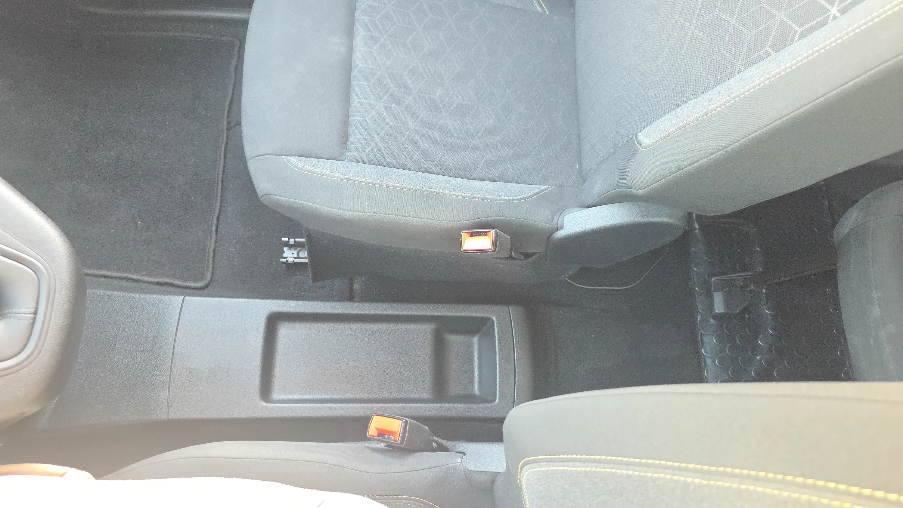 Peugeot Rifter Active Long PureTech - foto 22