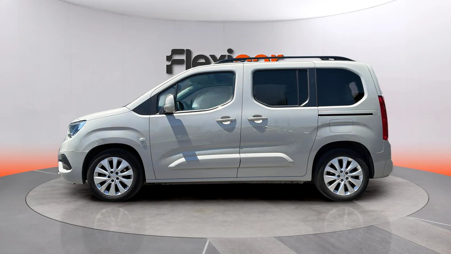 Opel Combo 1.5 TD Edition Plus L - foto 8