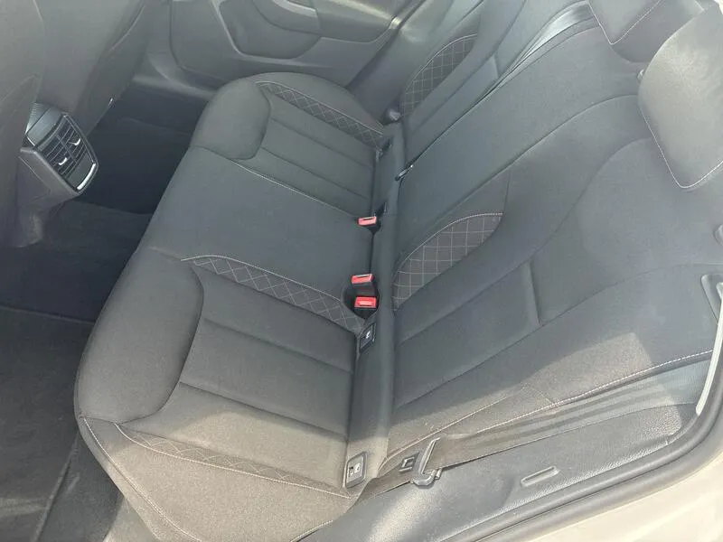 Škoda Kamiq 1.0 TSI DSG Ambition - foto 25