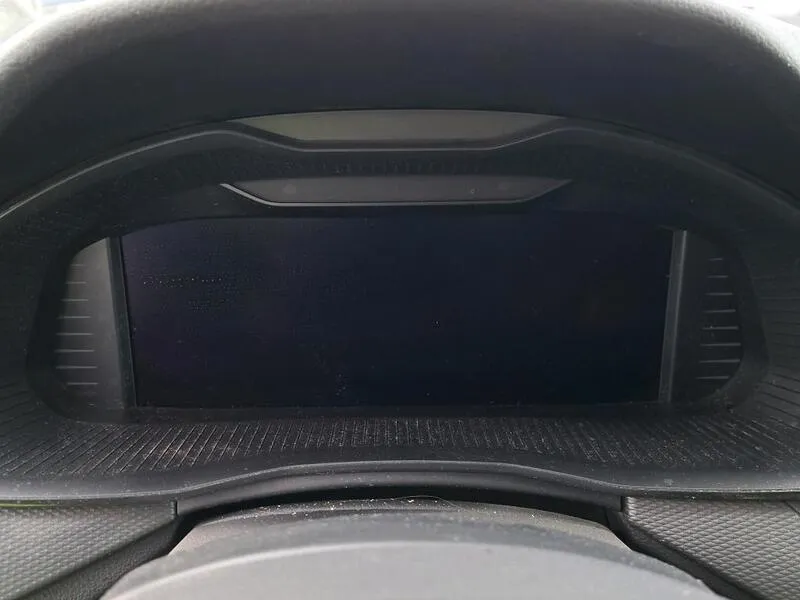 Škoda Kamiq 1.0 TSI DSG Ambition - foto 46