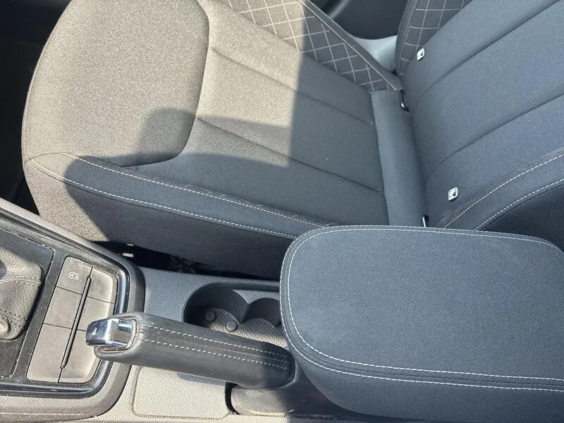 Škoda Kamiq 1.0 TSI DSG Ambition - foto 38