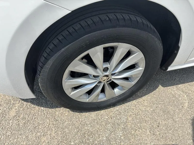 Škoda Kamiq 1.0 TSI DSG Ambition - foto 11