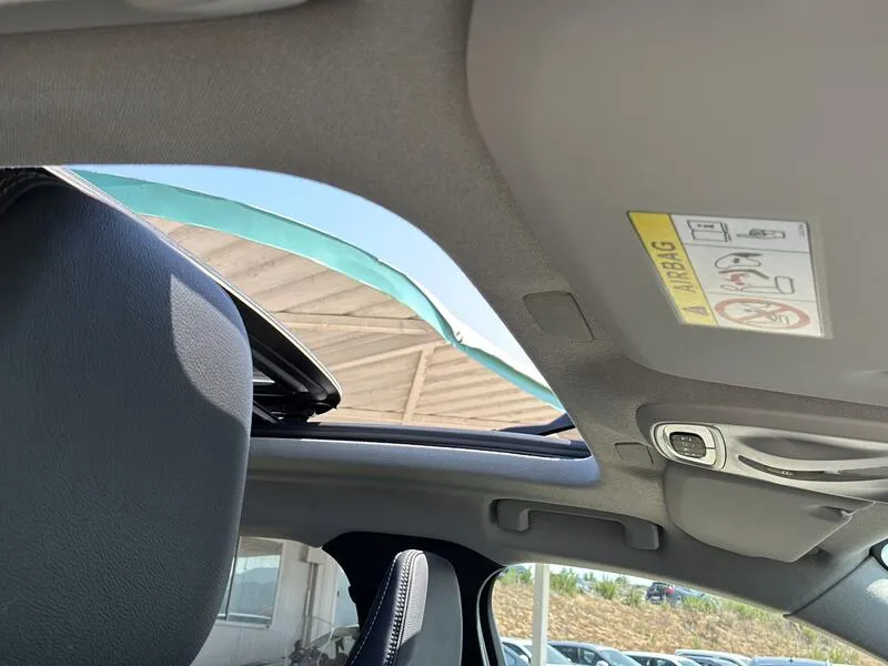 Volvo XC40 T2 Momentum Pro - foto 26