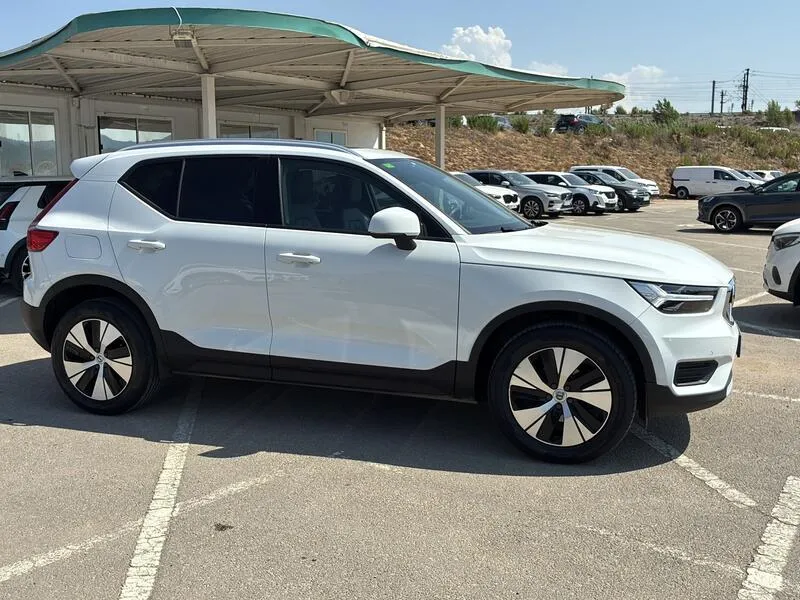 Volvo XC40 T2 Momentum Pro - foto 7