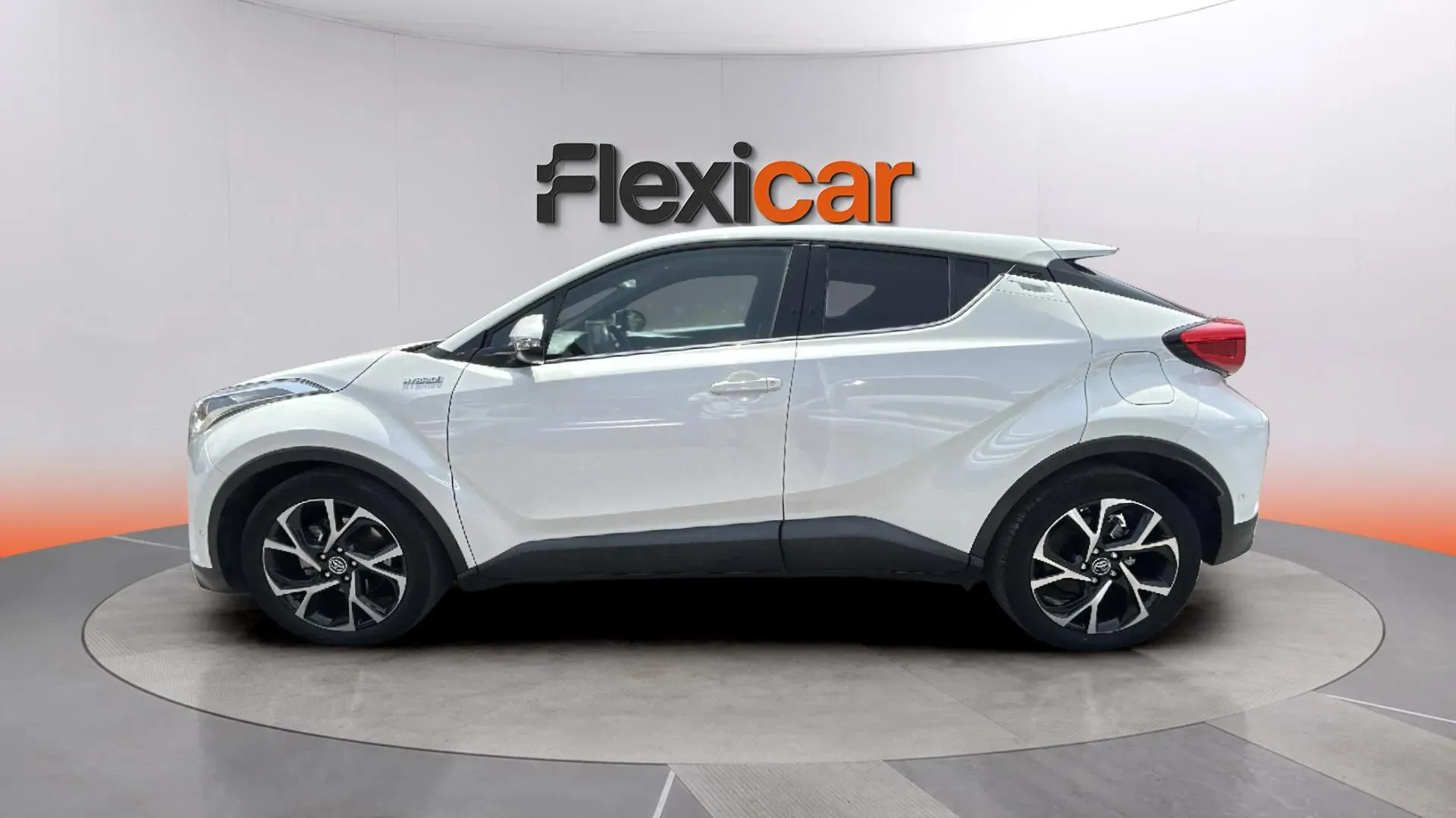 Toyota C-HR 1.8 125H Active - foto 5