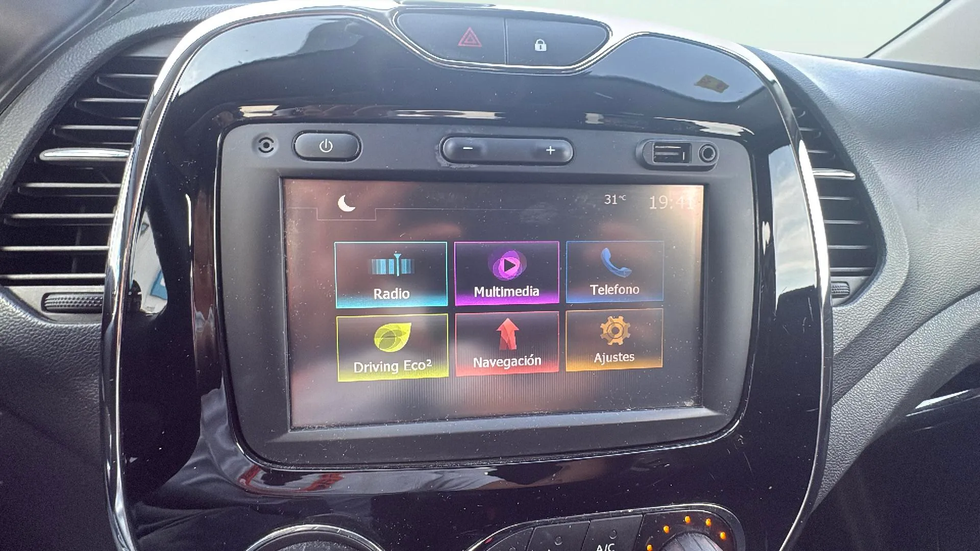 Renault Captur Zen Energy dCi 90 EDC Euro 6 - foto 19